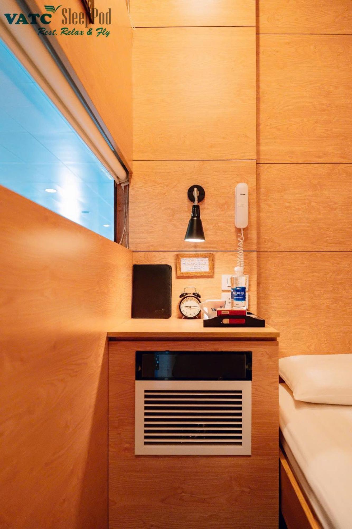 Готель Vatc Sleep Pod Terminal 1 Noi Bai Екстер'єр фото