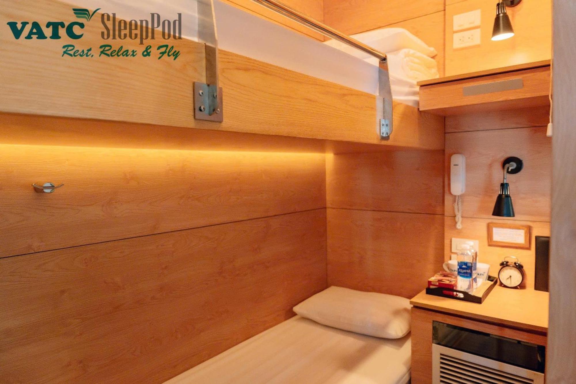 Готель Vatc Sleep Pod Terminal 1 Noi Bai Екстер'єр фото